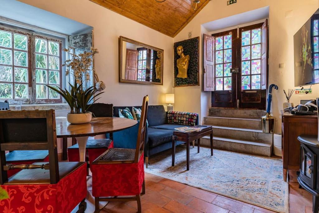 Unique Luxurious 17-Century Smart Chapel In Historical Center - Sintra Wow Villa Bagian luar foto