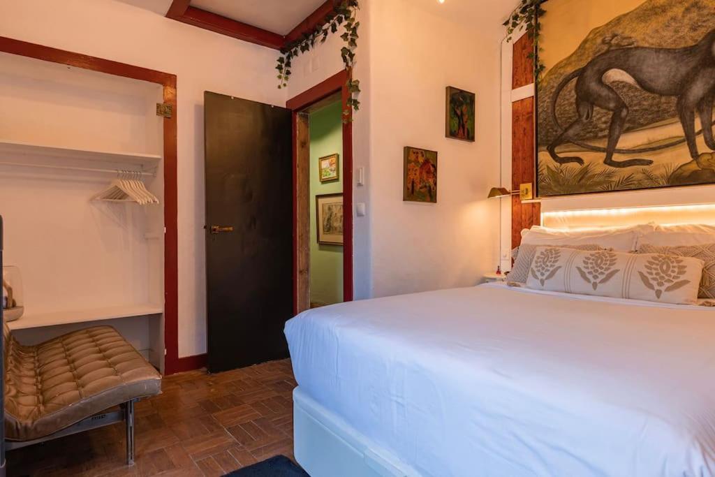Unique Luxurious 17-Century Smart Chapel In Historical Center - Sintra Wow Villa Bagian luar foto